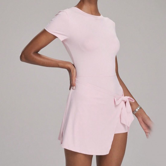 European and American fake two-piece tight sports dress, sexy slit straps, U-shaped back bodysuit.
