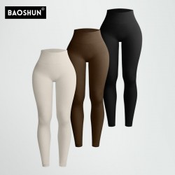 Seamless yoga leggings, high-waisted, cross-border European and American fitness pants for women.